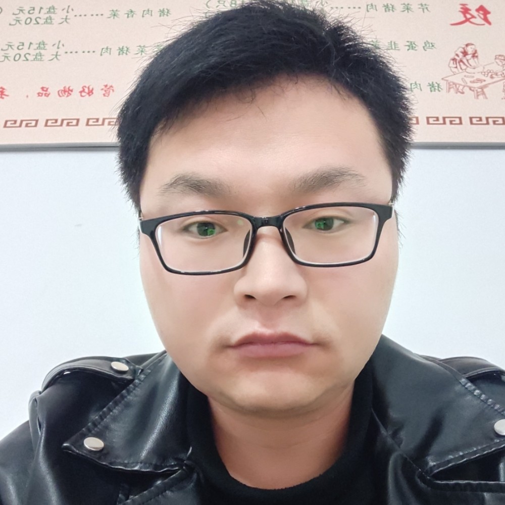 半夏深拥长情的照片