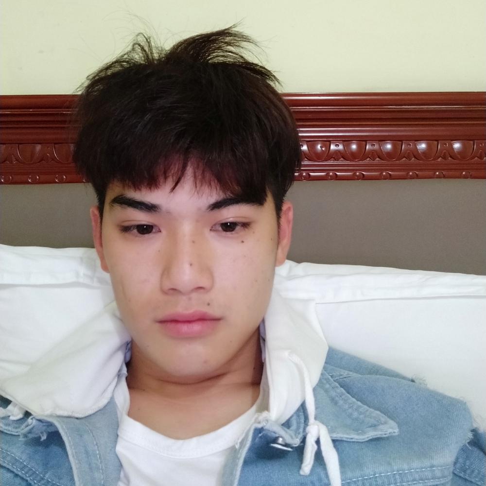 YY锐的照片