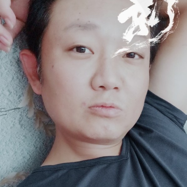 角落的伤悲的照片