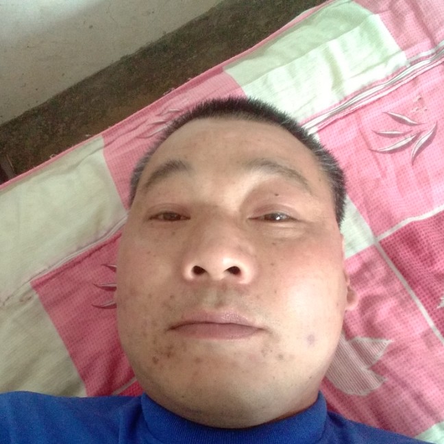情殇哭泣的照片