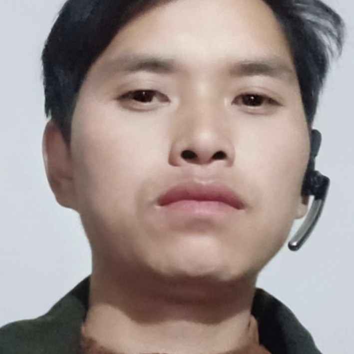 缱绻挽手平淡的照片