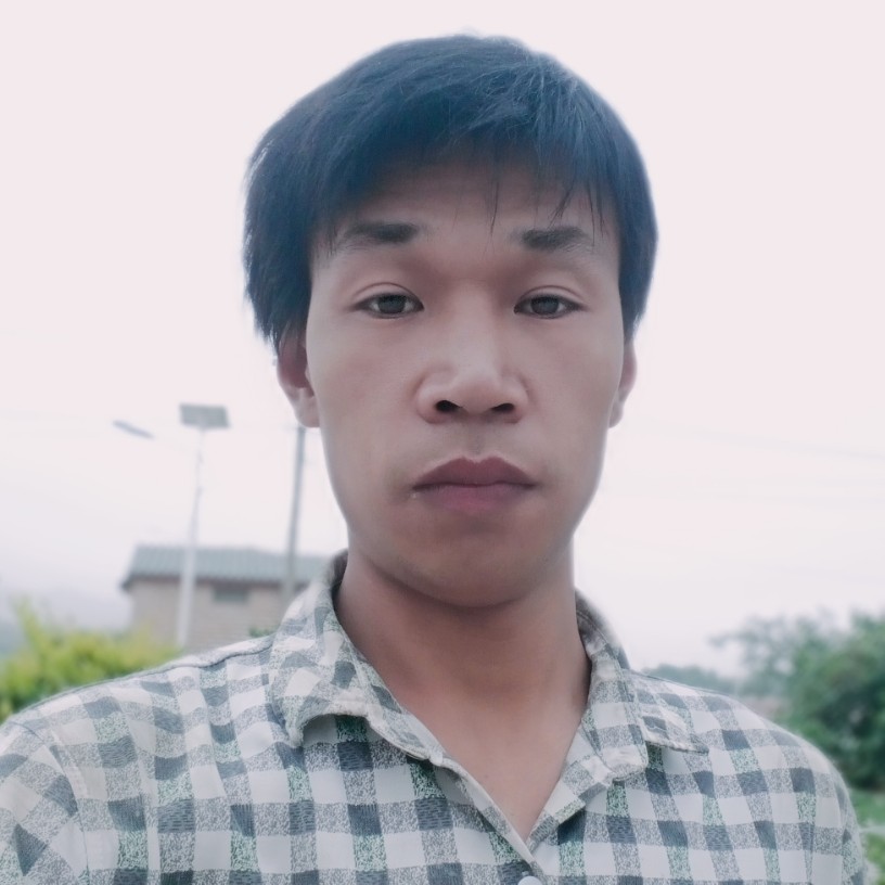 犹豫那微笑的照片