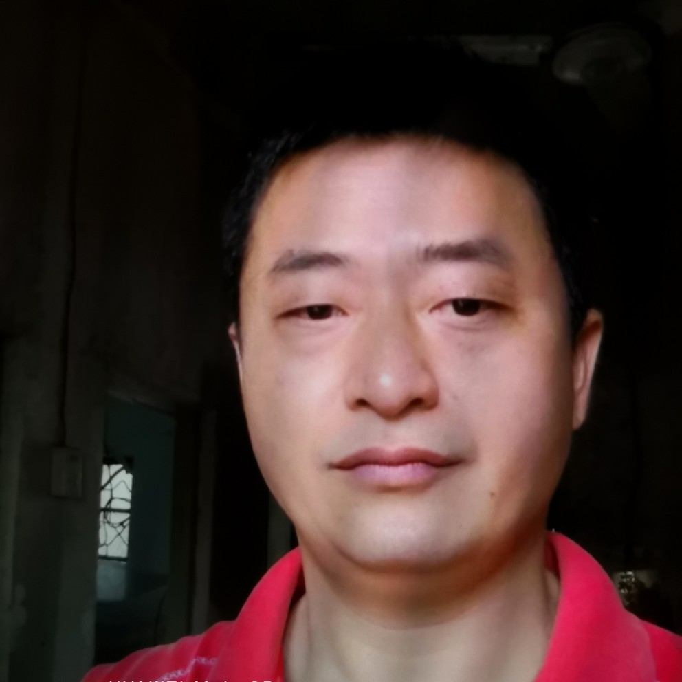 方桐的照片