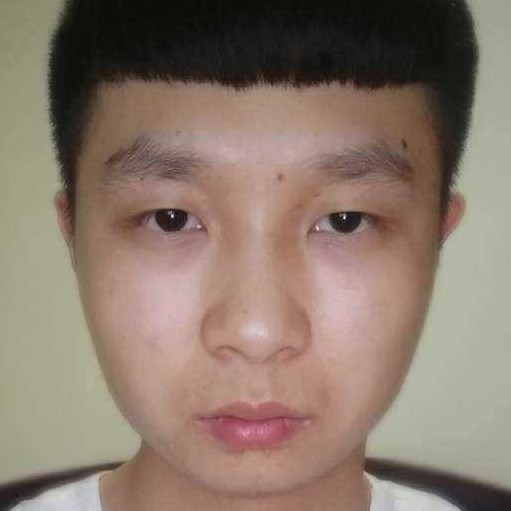 超短裙务实的照片