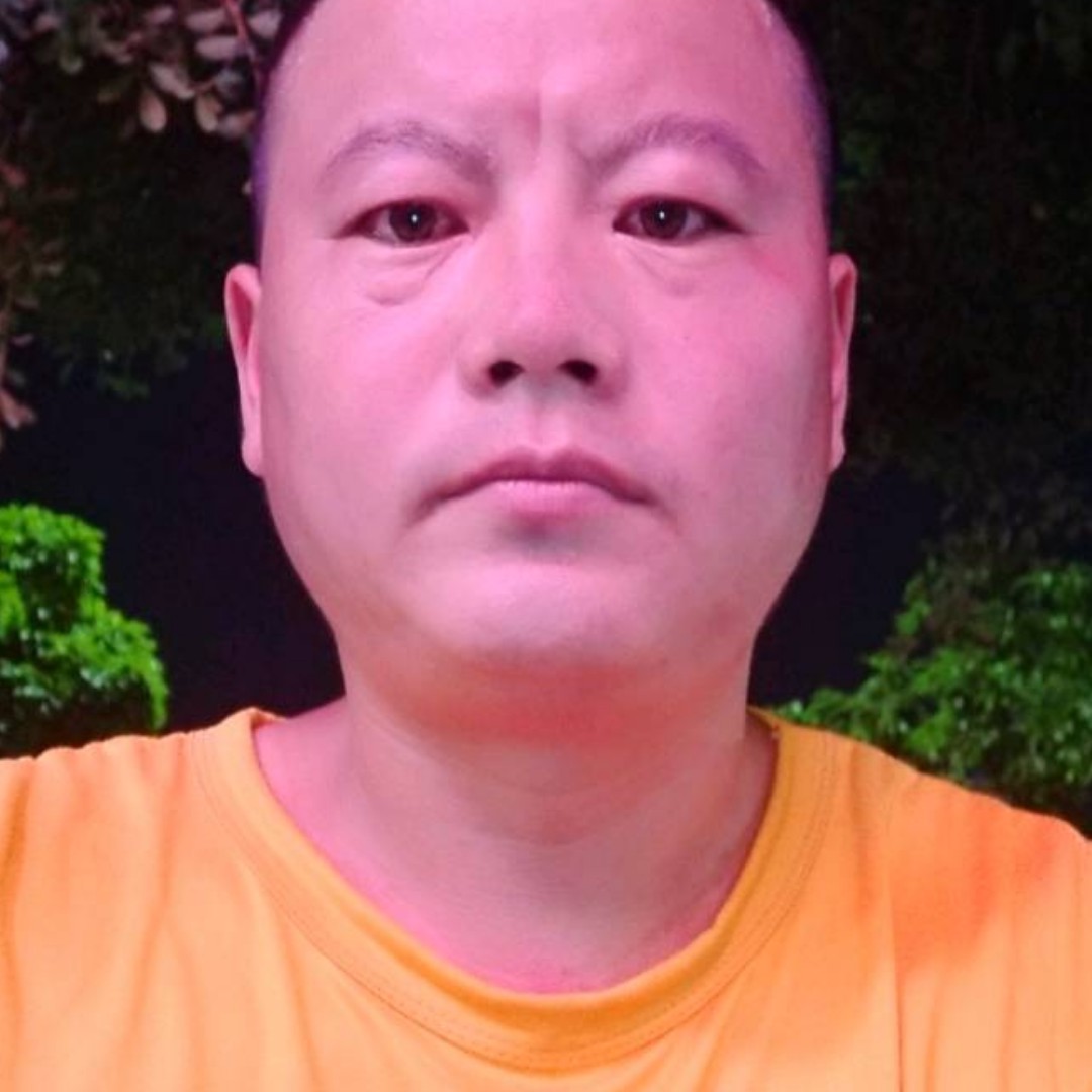 缥缈深拥时光的照片