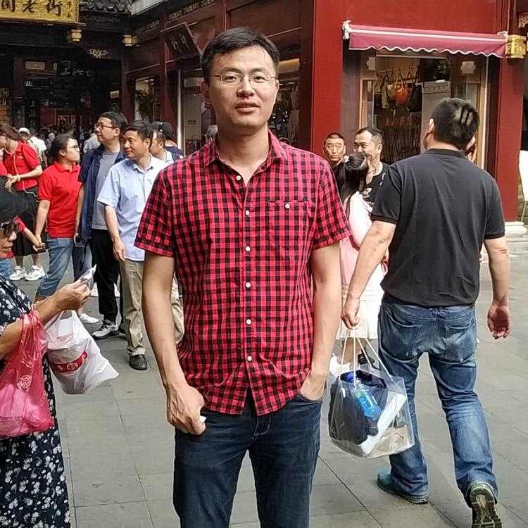淡淡鞋子的照片