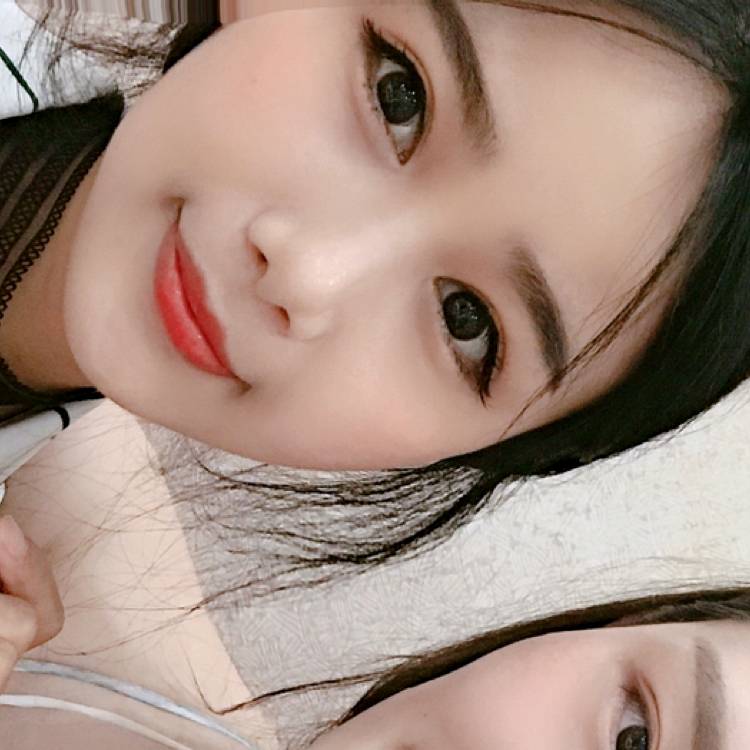 小馒头翩飞的照片