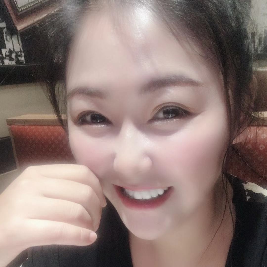心情爱恋羞涩的照片