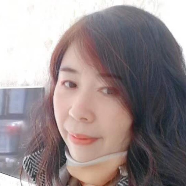 霓裳迎无奈的照片