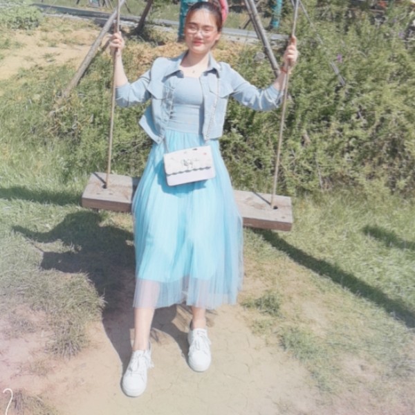 青栀现代的照片