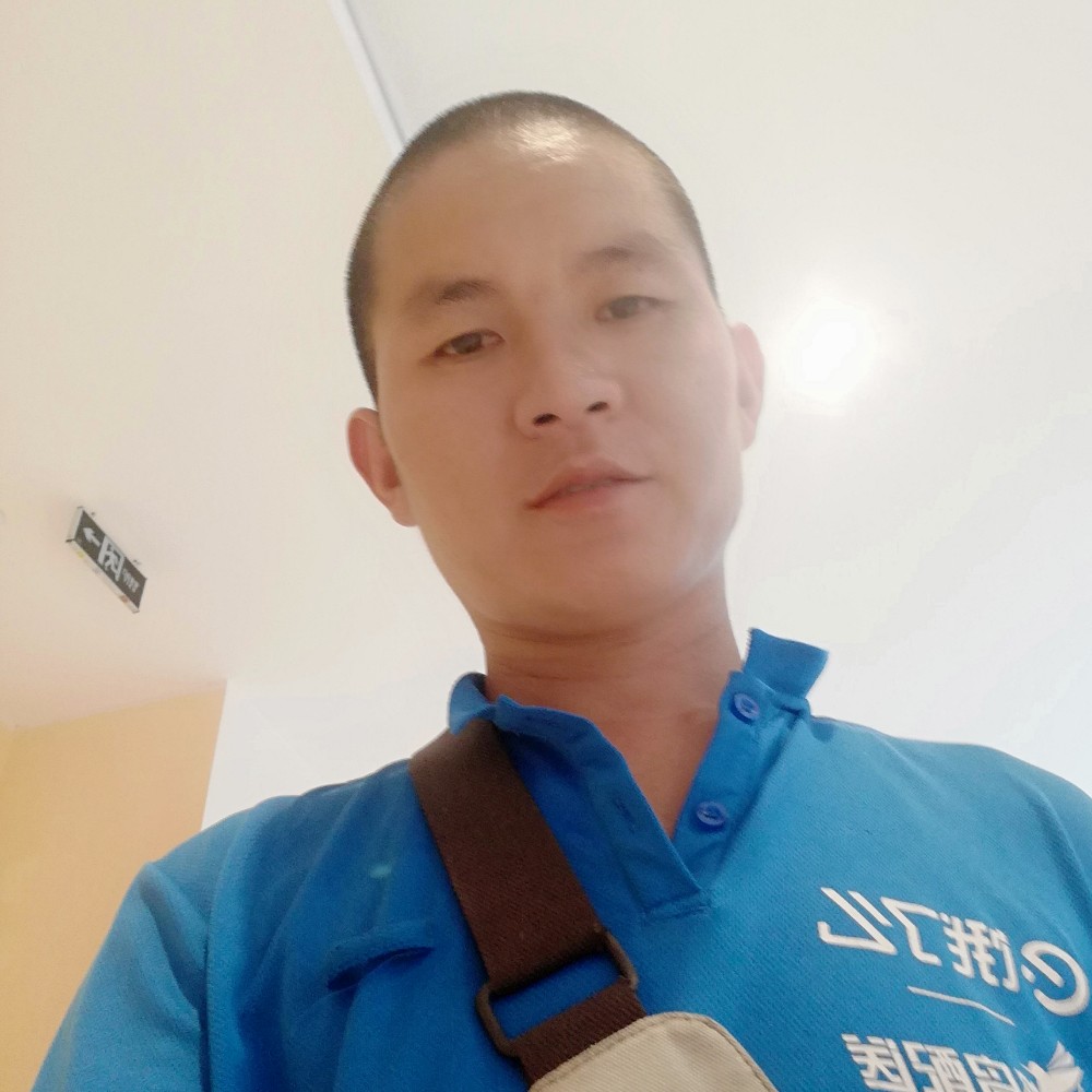 深圳独孤依人的照片