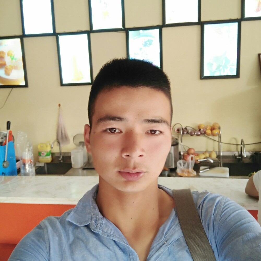 满意小蝴蝶的照片