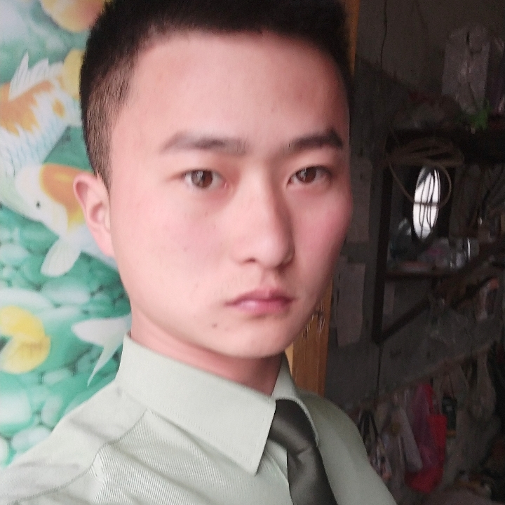 清爽小哥的照片