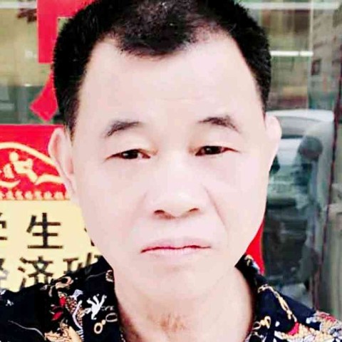 超帅闻柜子的照片