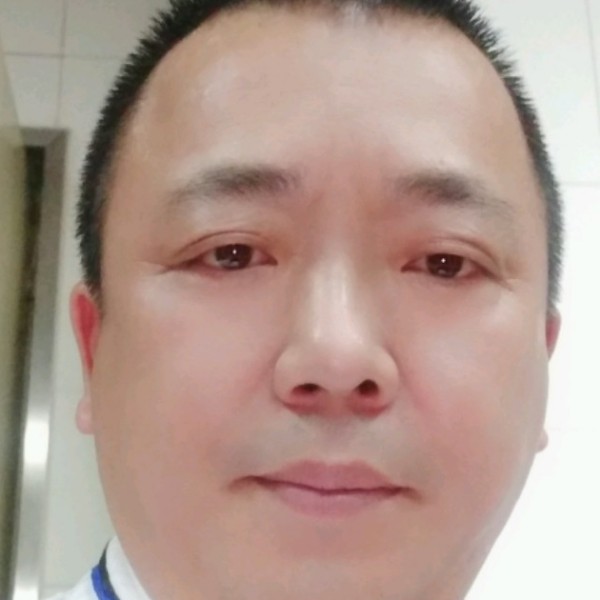 带刀侍卫的照片