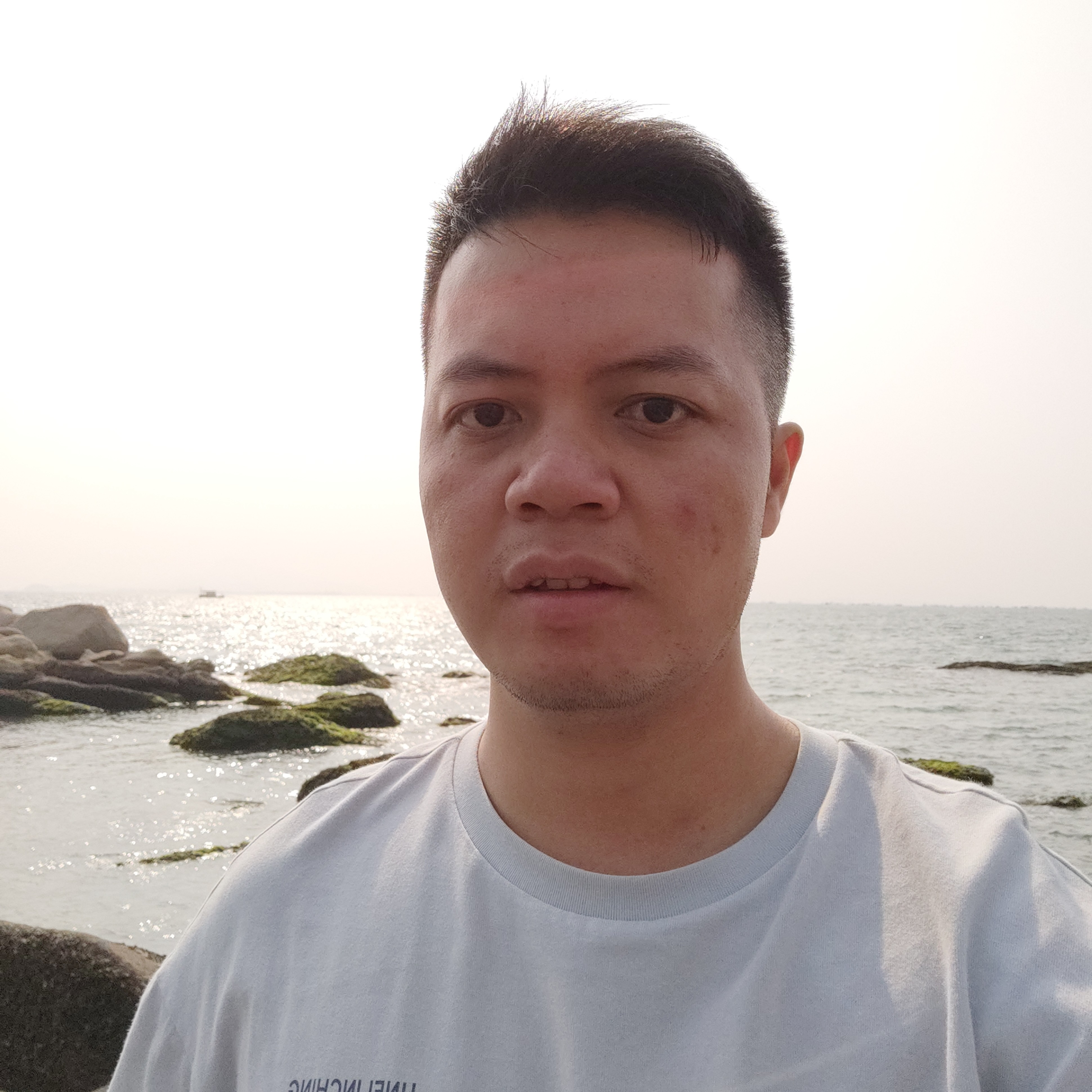 其辉的照片