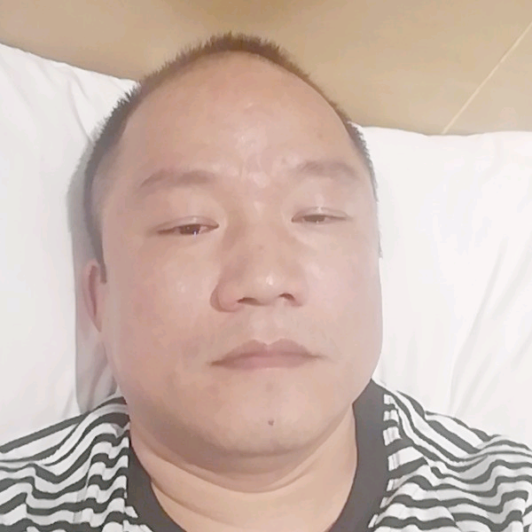 乐安哥的照片