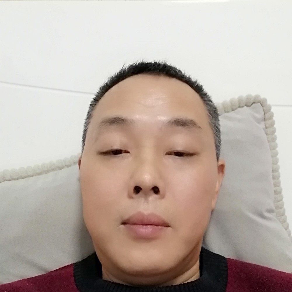 斯文等待苗条的照片