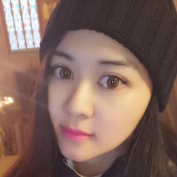 心动美女的照片