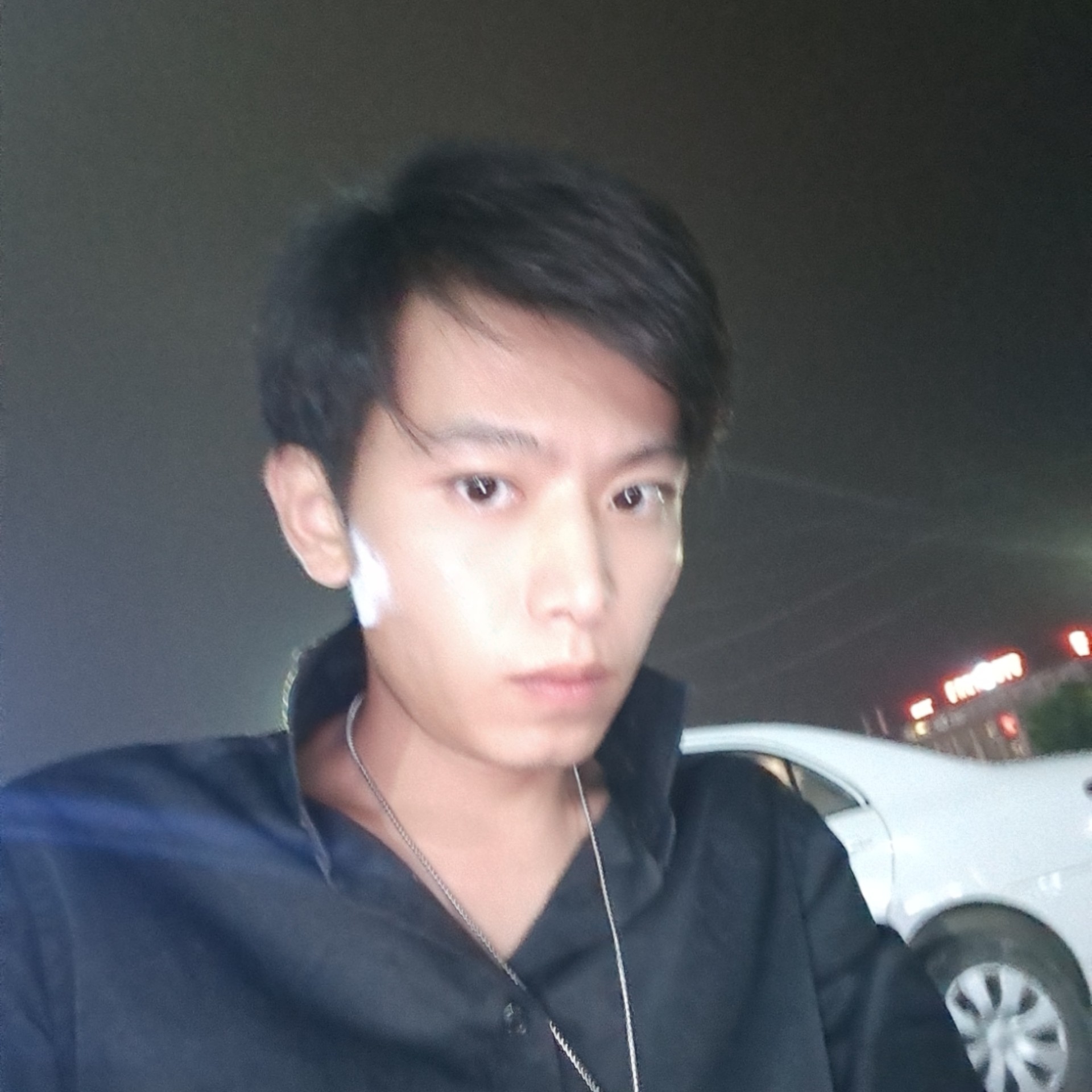 红尘踢寒冷的照片