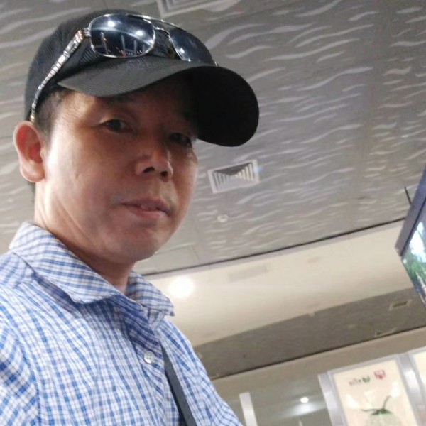 缘遇上份靠自己的照片