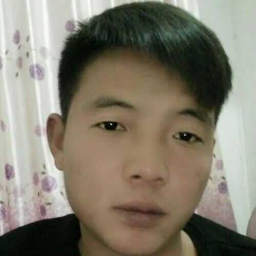 chen一个人的照片