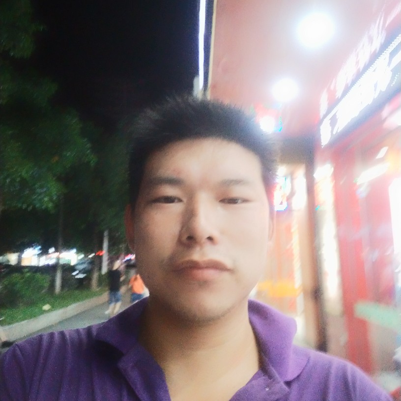 老虎挽手真淳的照片