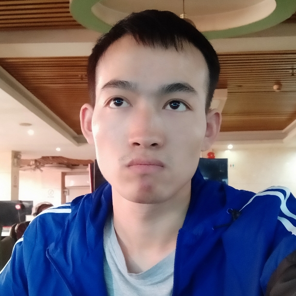 迷路吃醋白云的照片