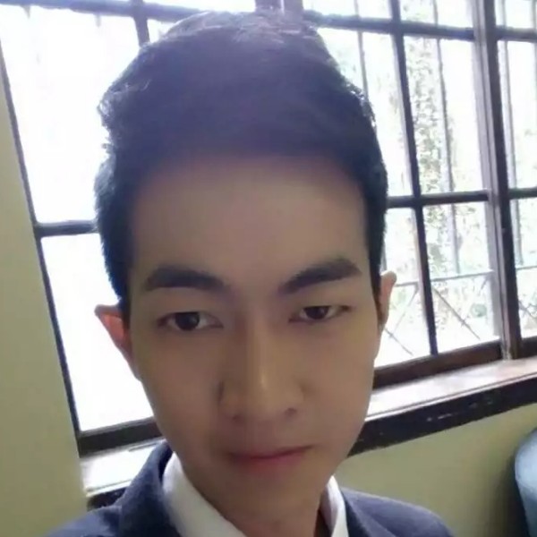 犹豫吐司的照片