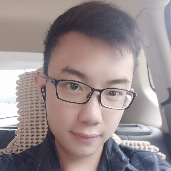 愿赏月影成双的照片