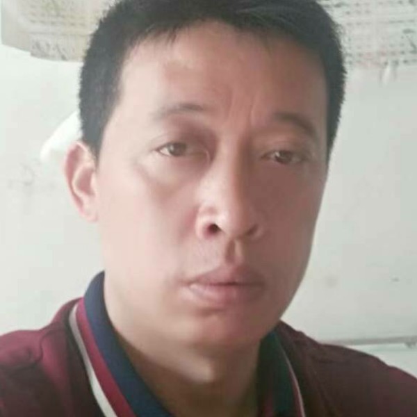 过客笑典雅的照片