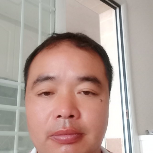 老实等待裙子的照片