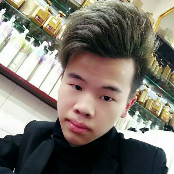 龙瑞的照片