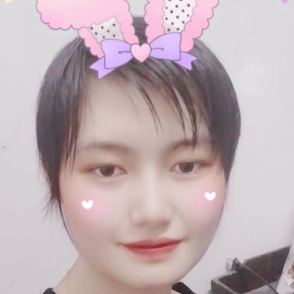 春天自信的照片