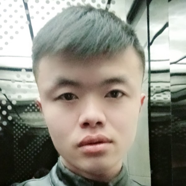 流岚翩飞的照片