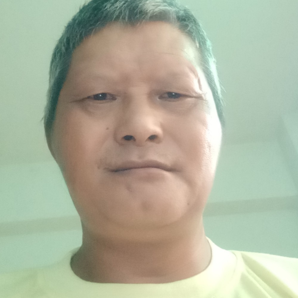 岳小寒的照片