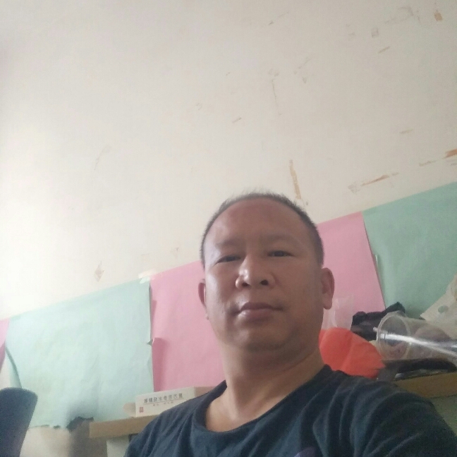 男人再累也要奋斗的照片