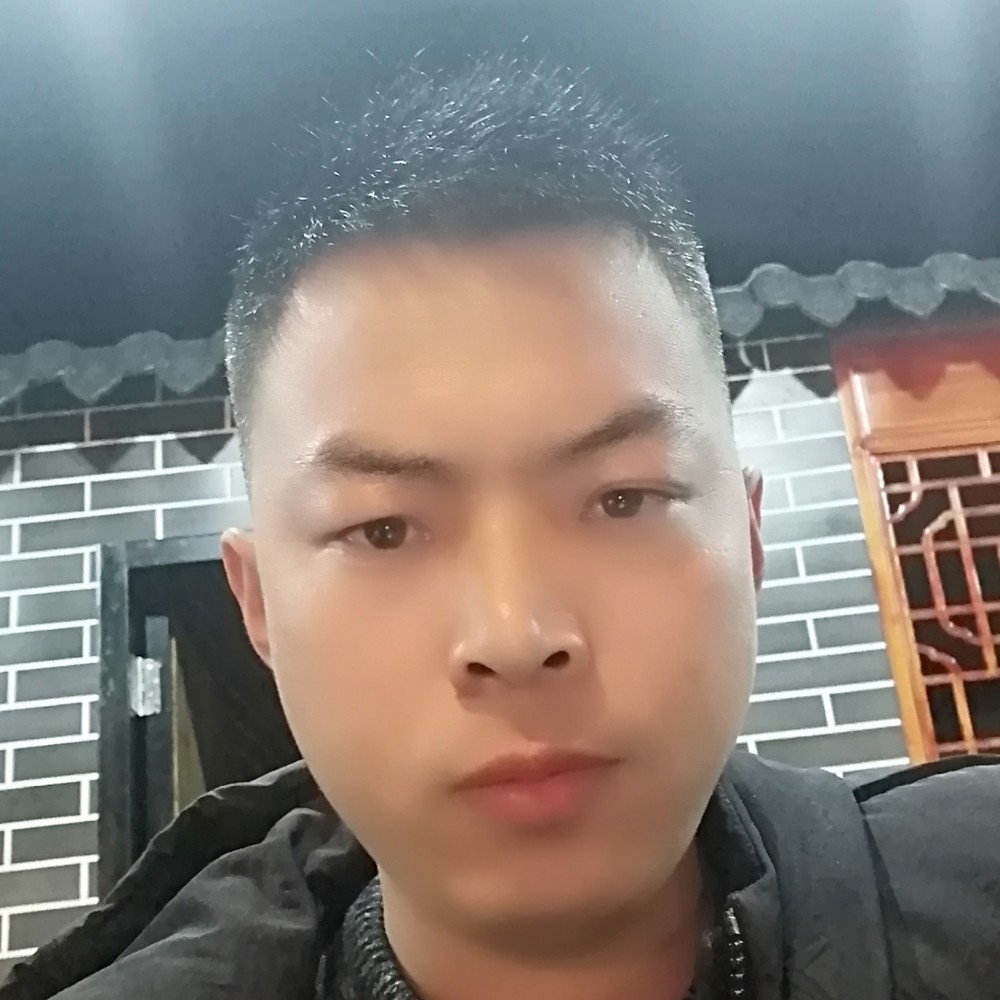晨曦倾心健壮的照片