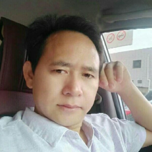 踏实那导师的照片