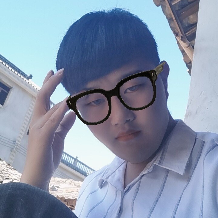 欢喜就云朵的照片