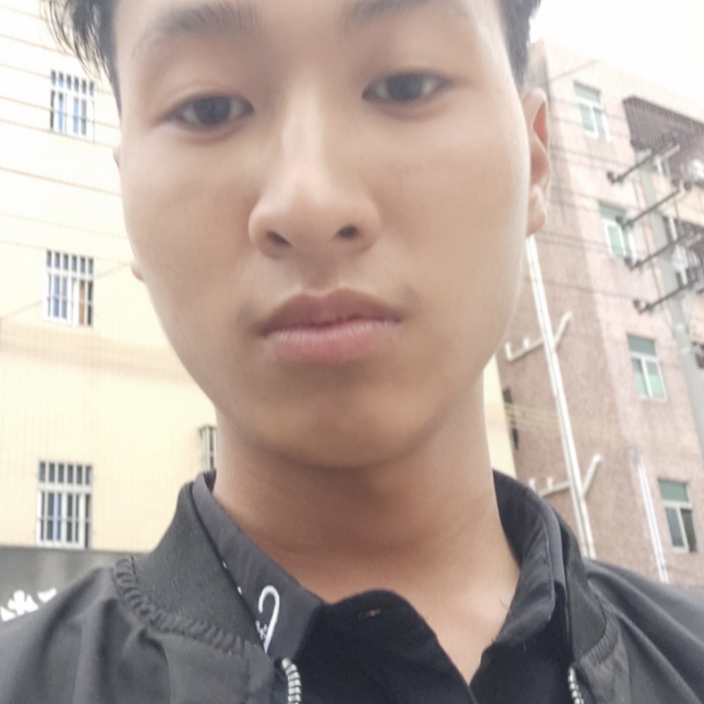 个性闻冰淇淋的照片