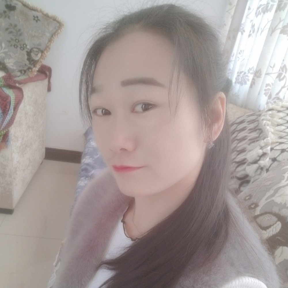 铃铛妩媚的照片