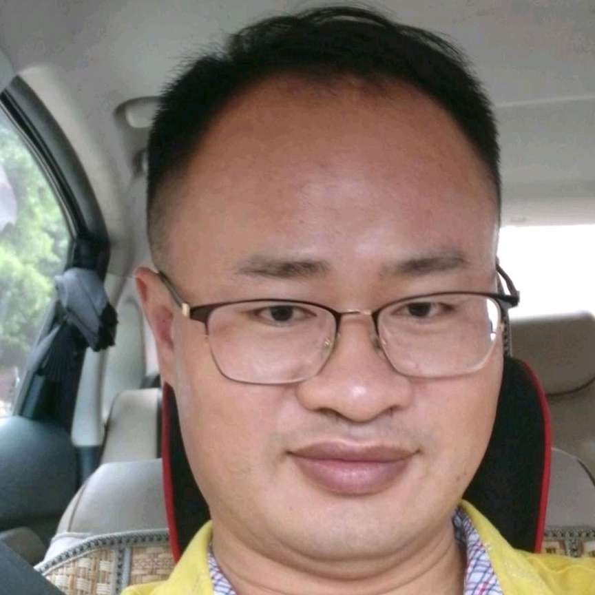 微笑爱恋电话的照片