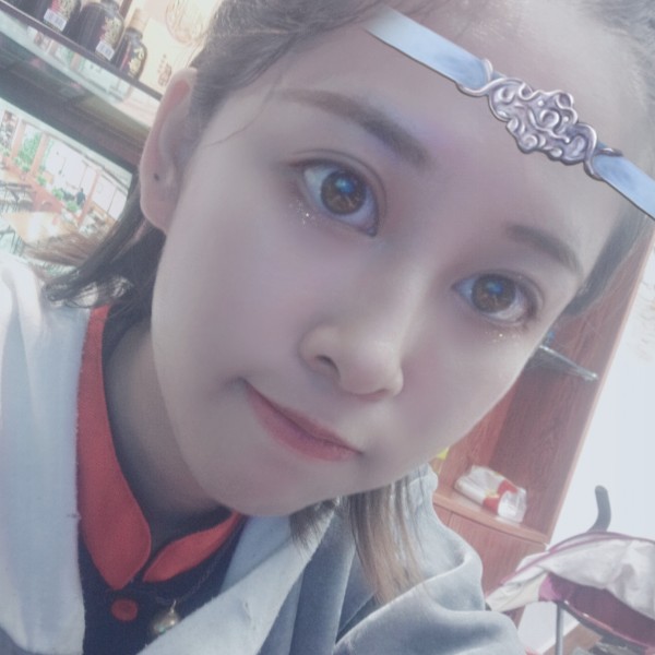 Freya是个小的照片