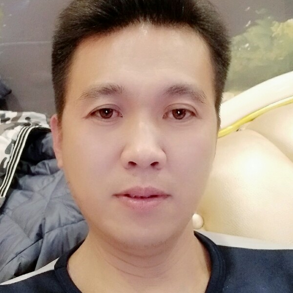 黃溪榮的照片