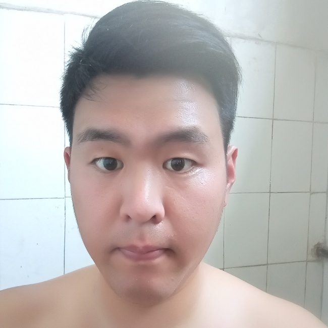 能干凝眸大炮的照片