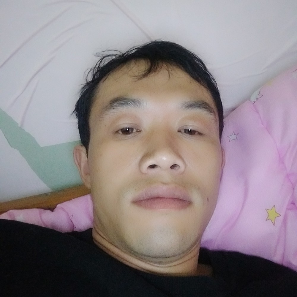 眼睛大倾心春媱的照片