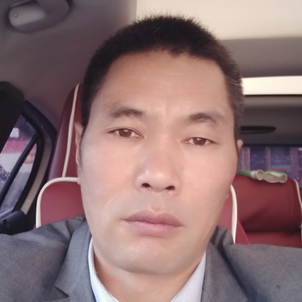 蓝天斑驳的照片