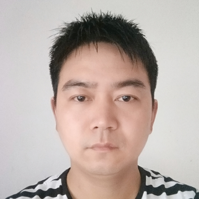 上官一成的照片