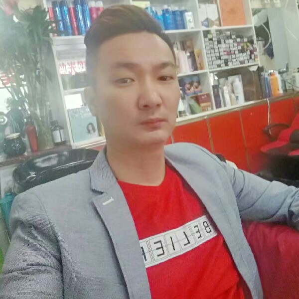 春哥闖天涯的照片